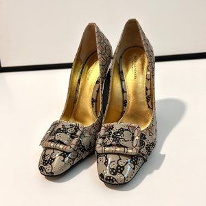 NWT Bottega Veneta Patent Leather Pumps sz 37 Made In Italy